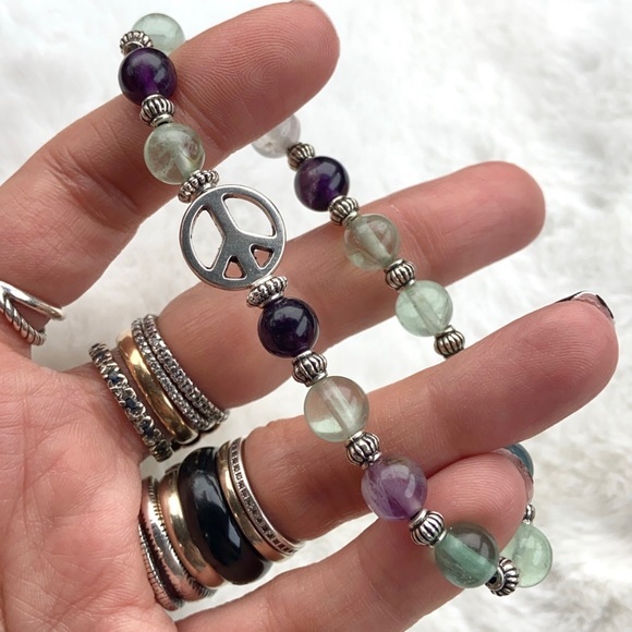 π΄ SALE ! red dot items are 2 for $25 . Bundle more than 3 and its $10 each π - Picture 6 of 11